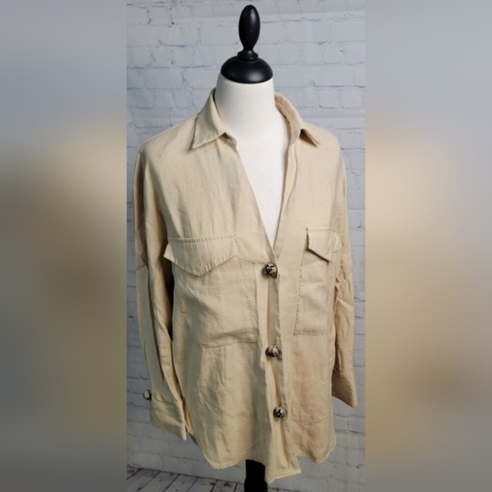 Zara Women's Beige Button Up V Neck Sz L Pockets Oversized Comfort Minimalist